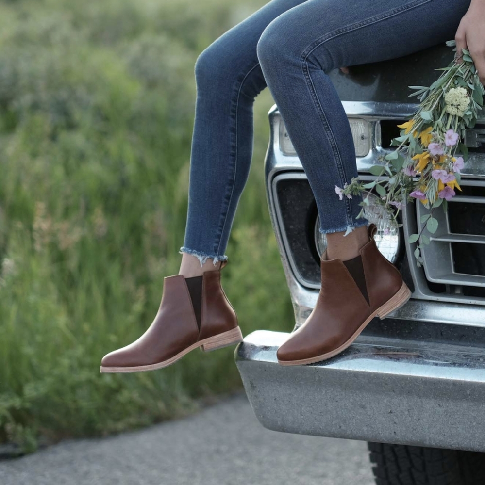 Everyday Chelsea Boots - worn once